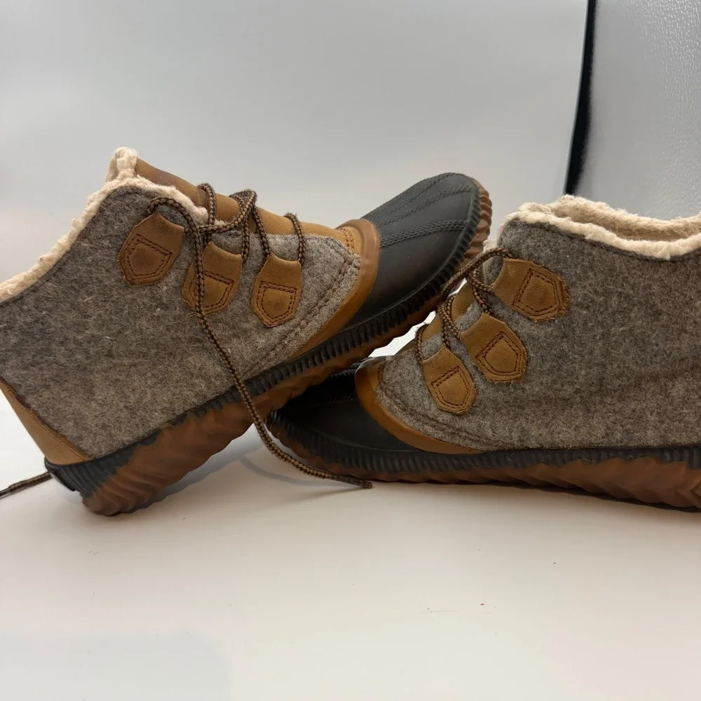 Sorel out about